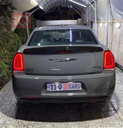 کرایسلەر 300